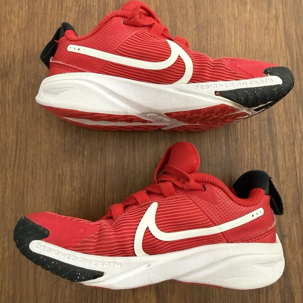 Nike Star Runner 4 Sneakers Youth 11.5 C Red White Shoes Boys Kids Hook Loop